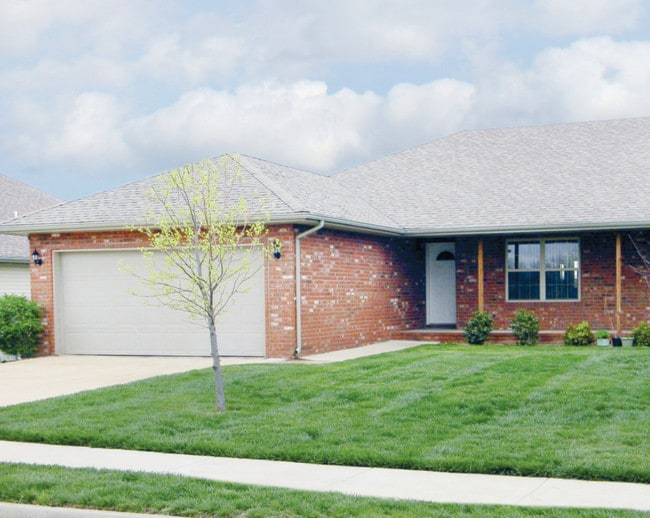 Duplexes - Ben Steele Properties Ozark Houses & Duplexes