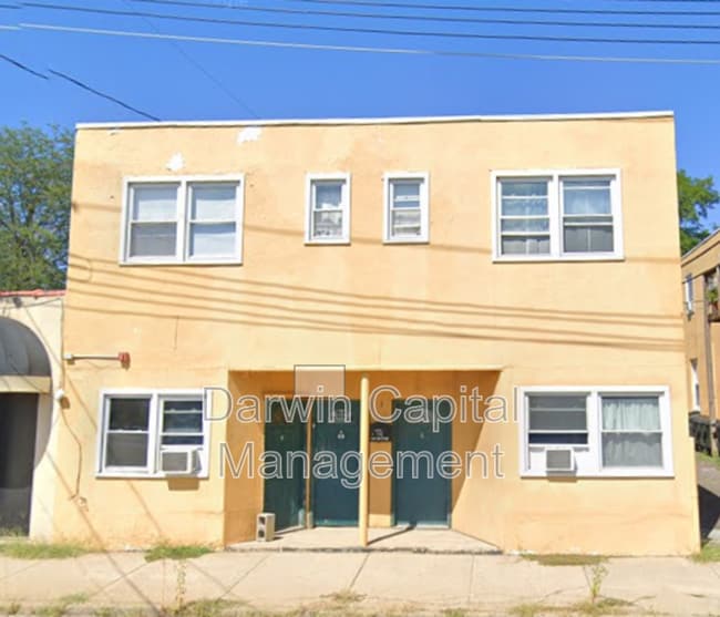 Photo - 5 E Main St Rental