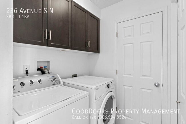 Photo - 236 Avenue S North