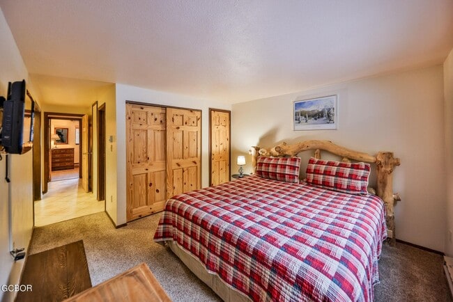 Master - 44 Village Dr Unit 2-204