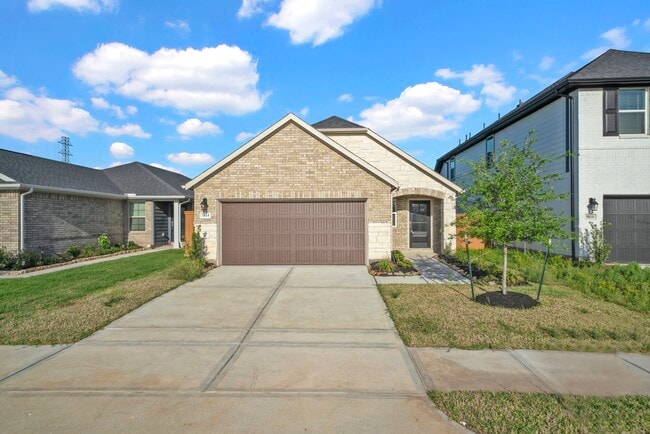 Building Photo - 5814 Linda Cv Ln