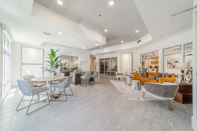 Photo - Meridian at Harrison Pointe