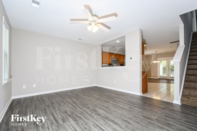 Photo - 405 Verbena Ave