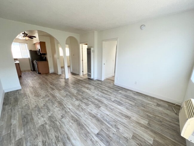 Photo - 12750 Matteson Ave Unit 7