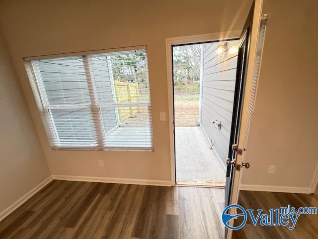 Photo - 136 Foster Wy Dr