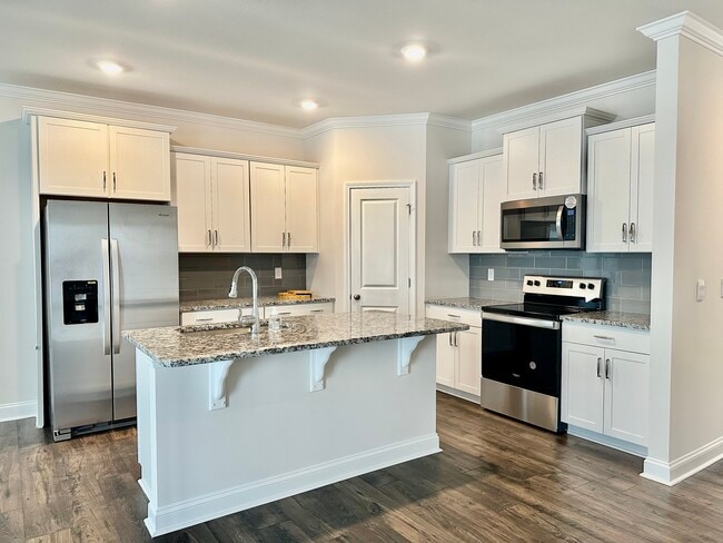 Photo - 175 Creekview Rd