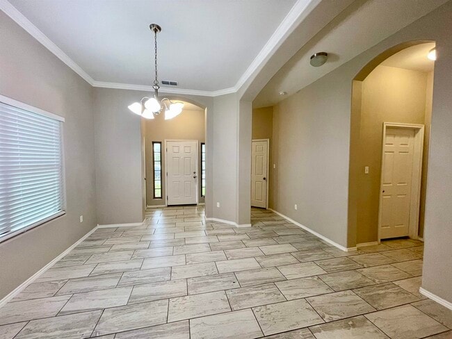 Photo - 303 Rockpile Creek Ln