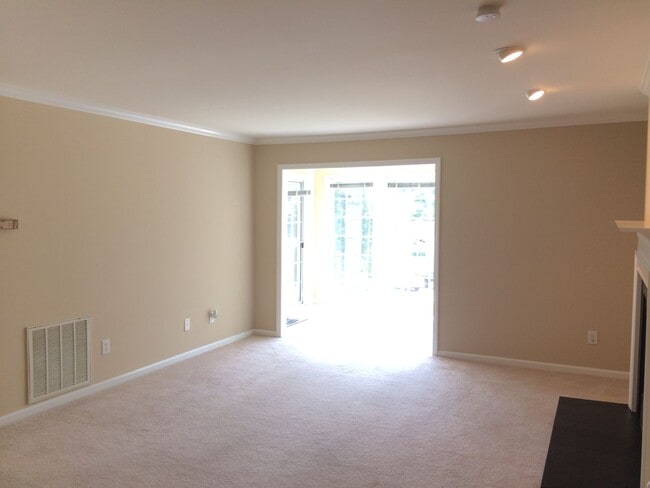 Photo - FOR RENT CLEMMONS!!