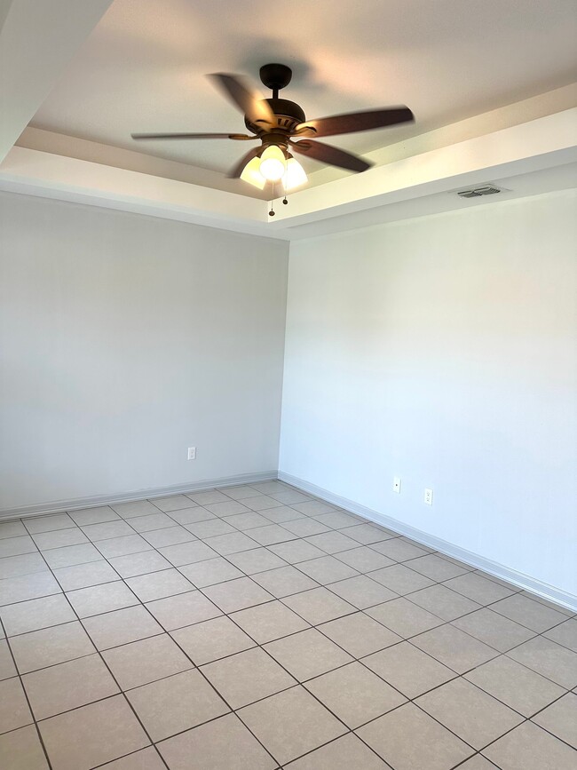 Photo - 328 Clemente Ave