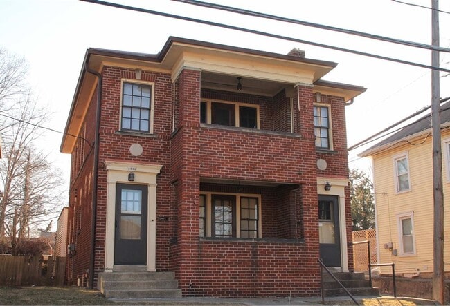 Building Photo - 2530 Neil Ave Unit 2530