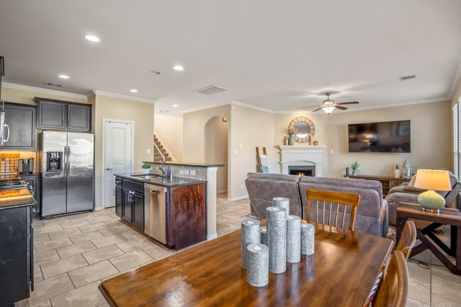 Building Photo - 23719 Lucas Creek Dr Rental