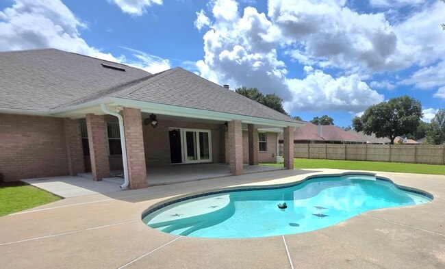 Backyard Paradise in Gated Cottonwood! - Backyard Paradise in Gated Cottonwood! House