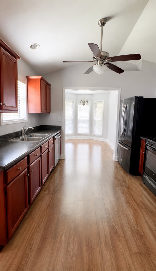 Photo - Great brick home located in Waterford Village OS