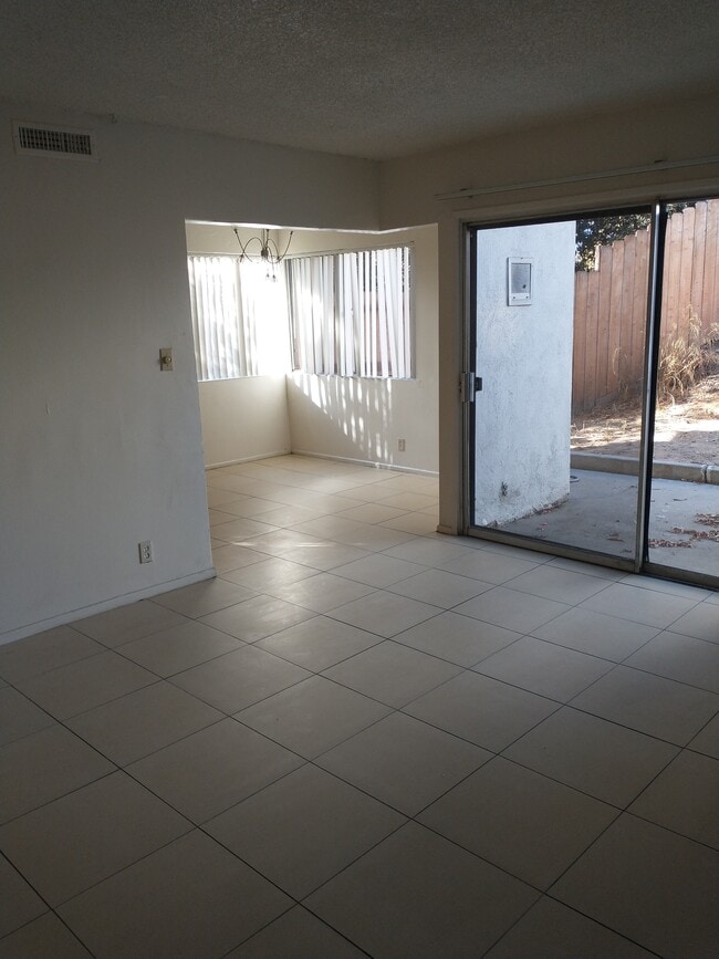 Dining Room - 1857 W Malvern Ave Unit 1