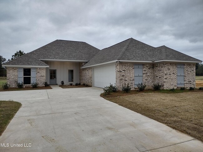 Building Photo - 620 Westfield Dr