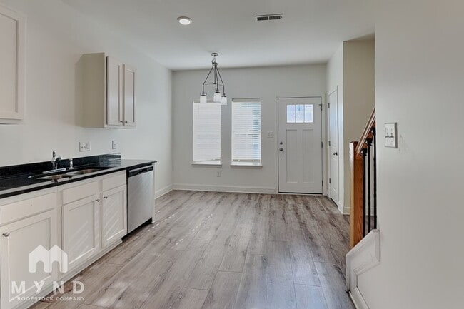 Photo - 2408 Eagle Creek Ct