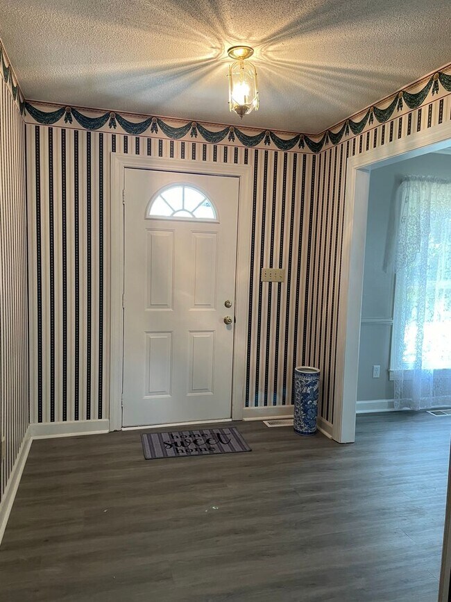 Photo - River Bend Rental