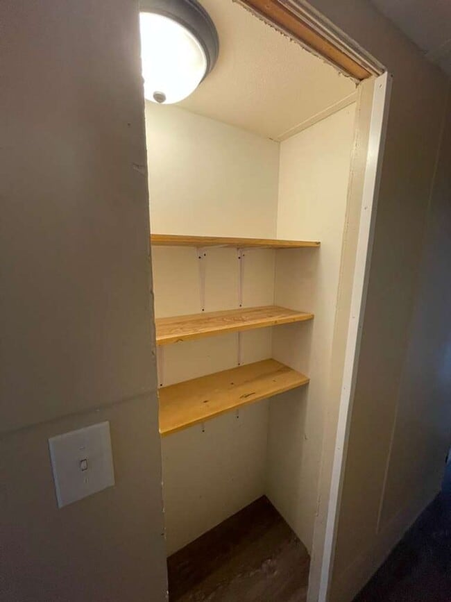 Photo - Eagle Estates Unit #4020