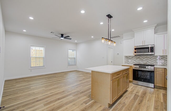 Photo - 5315 Dewberry St