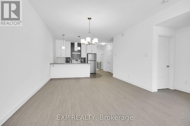 Photo - 230 Cypress St