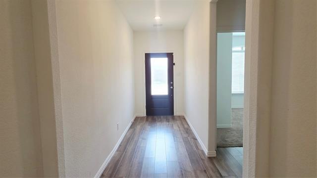 1218 Smoketree Ln