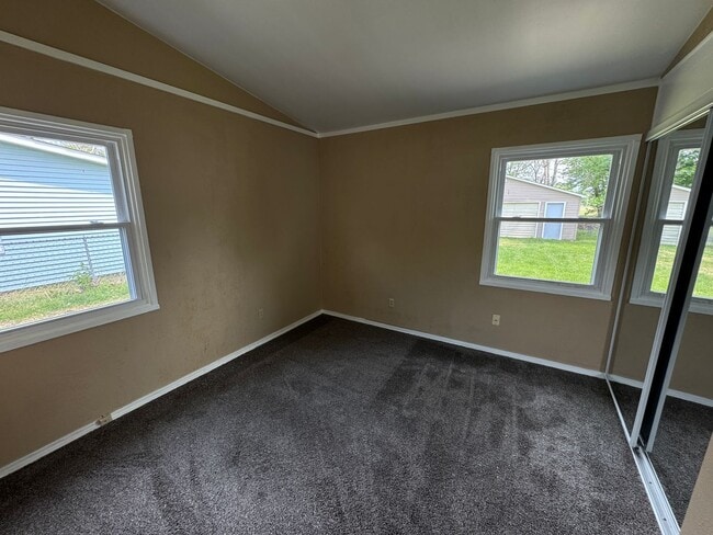 Photo - Spacious 3 Bedroom Home in Milan with Large Yard and Garage