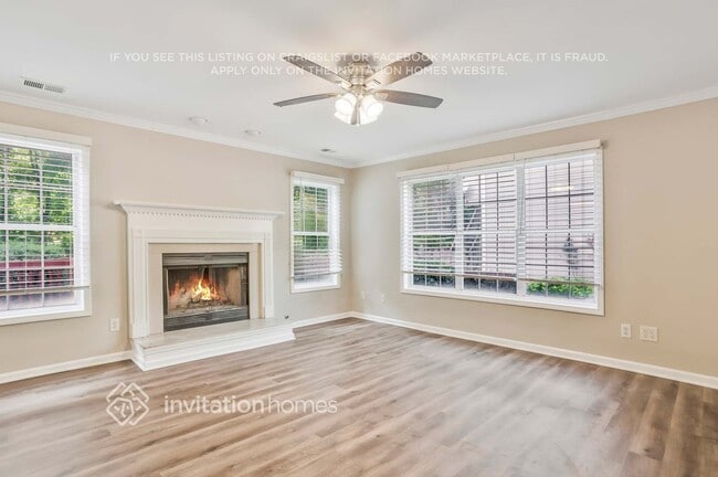 Photo - 2645 Abbots Glen Dr NW