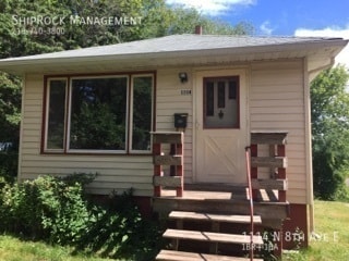 Building Photo - 1114 N 8th Ave E