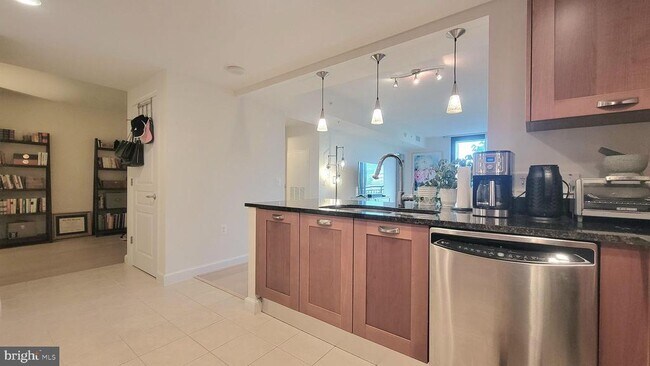 Photo - 2451 Midtown Ave Unit 509