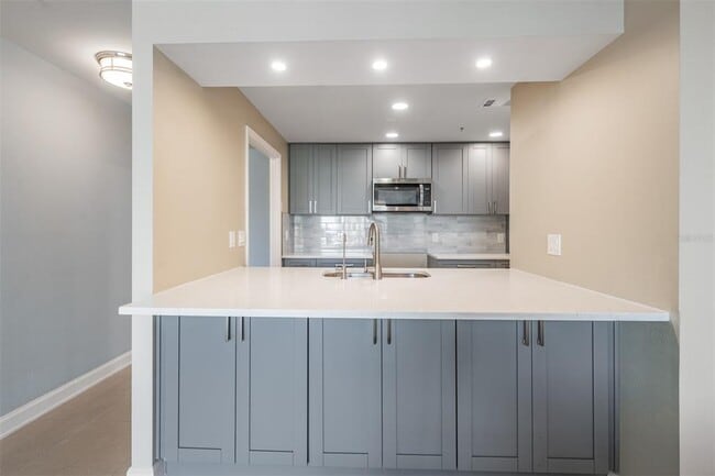 Photo - 345 Bayshore Blvd Unidad 1402