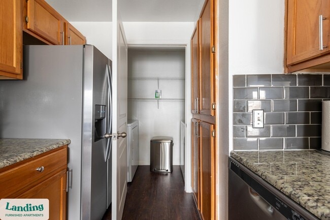 Photo - 1000 Henderson St Unidad 333