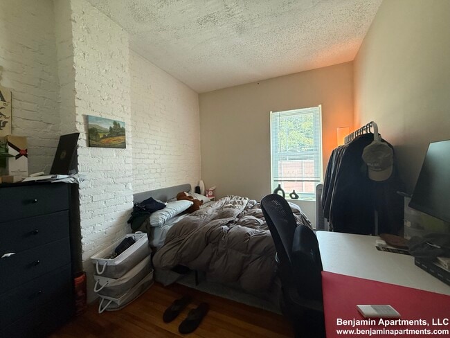 Photo - 886 Huntington Ave Unit 8