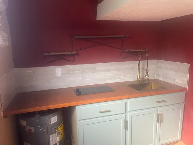 Photo - 1404 Sunny Glen St