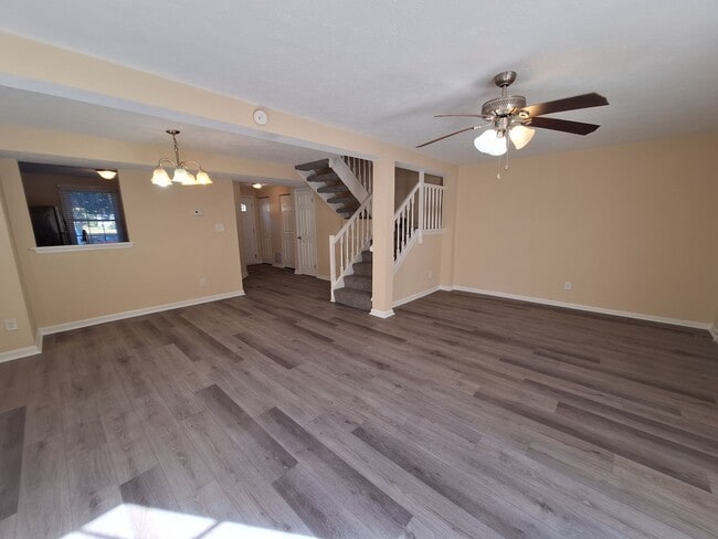 Photo - 501 Chanticlair Court