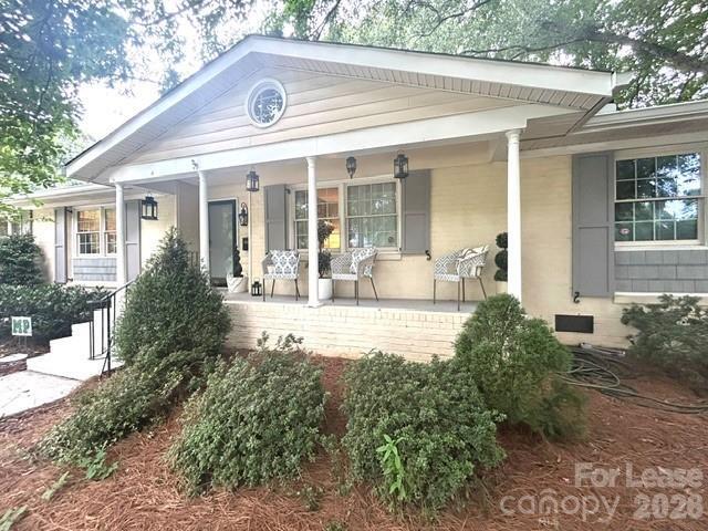 Photo - 3625 Kelway Ave