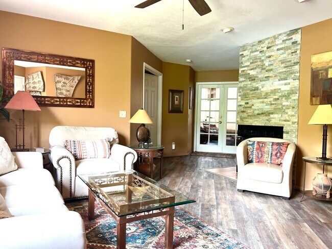 Photo - 6655 N Canyon Crest Dr Unit 13274