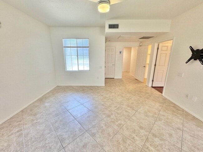 Photo - Charming 1 bedroom, 1 bathroom condo near Summerlin in desirable West Las Vegas