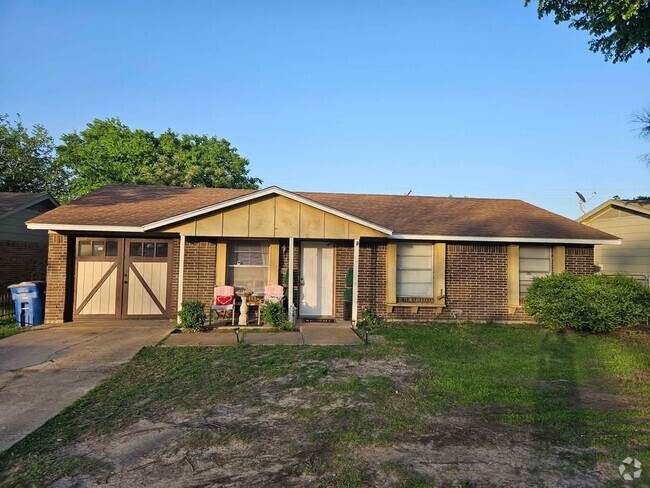 Building Photo - 1106 Ann Dr Rental