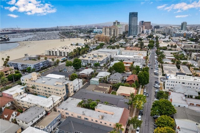 Photo - 1250 E 1st St Unidad 7