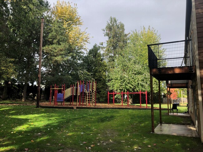 Photo - Executive 1801