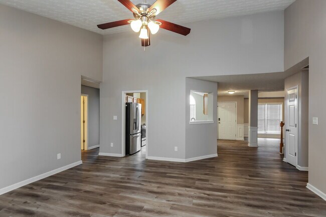 Photo - 1292 Poison Oak Ct SE