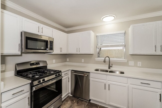 Photo - 3615 Rolling Springs Ln