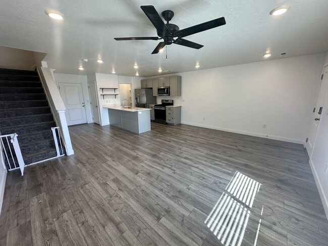 Adorable Long Valley Townhome! - Adorable Long Valley Townhome!