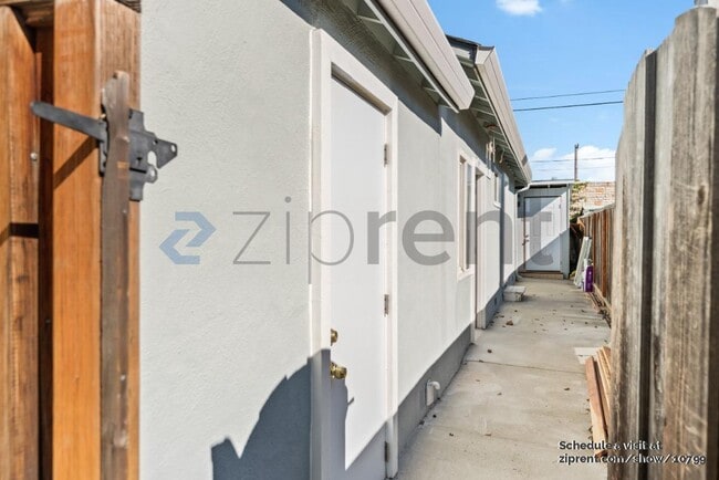 Photo - 1729 Laine Ave