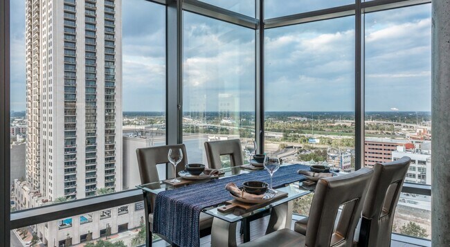 Photo - Experience Luxury + 1 Month Free Rent! Unit AMS3