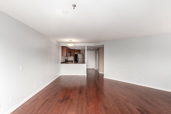 Photo - Available NOW! 1 Bedroom 1 Bath Beautiful Condo in Denver! Unit 908
