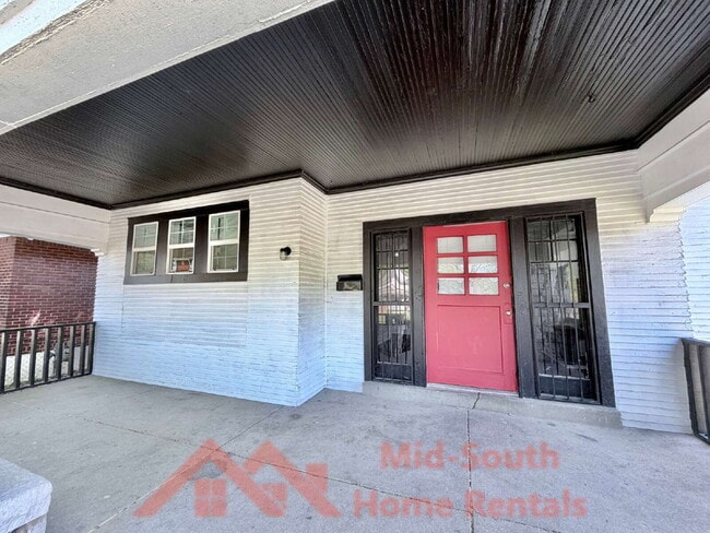 Photo - 1561 Foster Ave