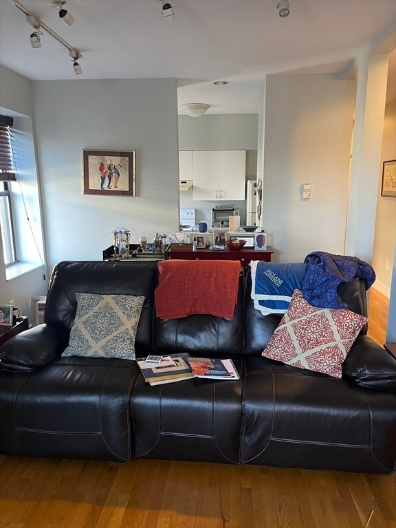 Photo - 14 Linwood St Unit 2