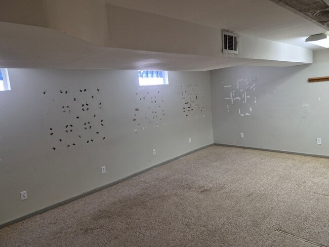 Photo - Charming 3 Bedroom Home