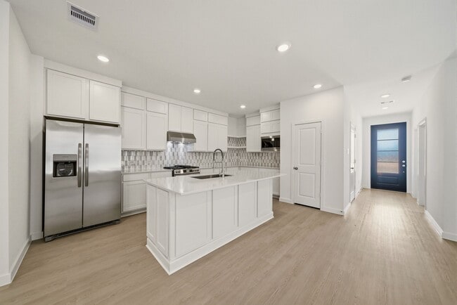 21611 Colonial Medow Creek Trl